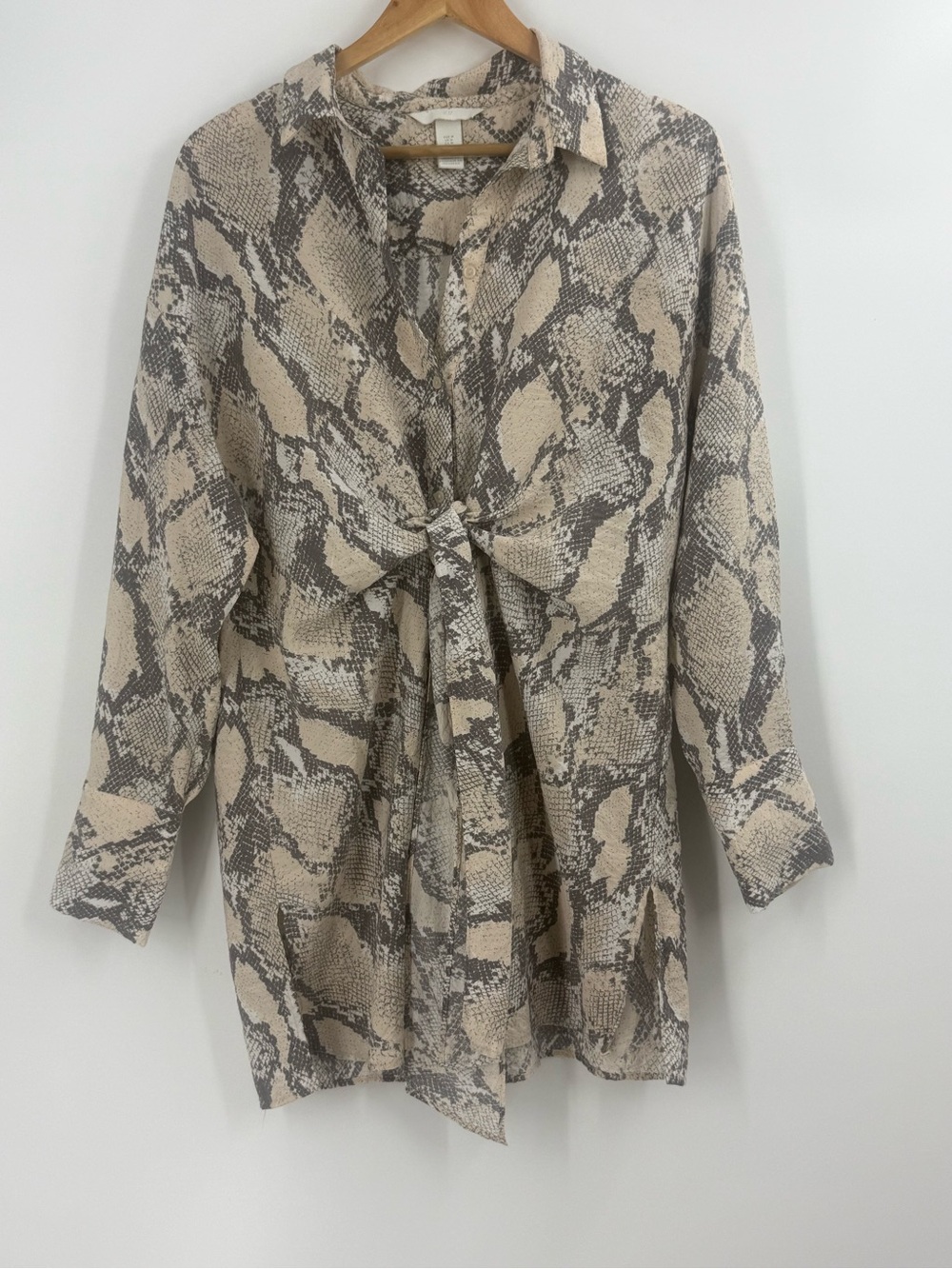 H & M Snake print Python tie front detail light weight long tunic top
